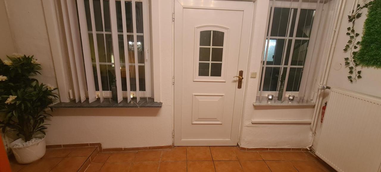 גוסלר Ferienhaus Aaron Inkl Bettwaesche Handtuecher Endreinigung מראה חיצוני תמונה