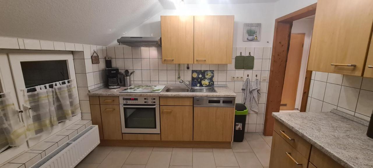 גוסלר Ferienhaus Aaron Inkl Bettwaesche Handtuecher Endreinigung מראה חיצוני תמונה